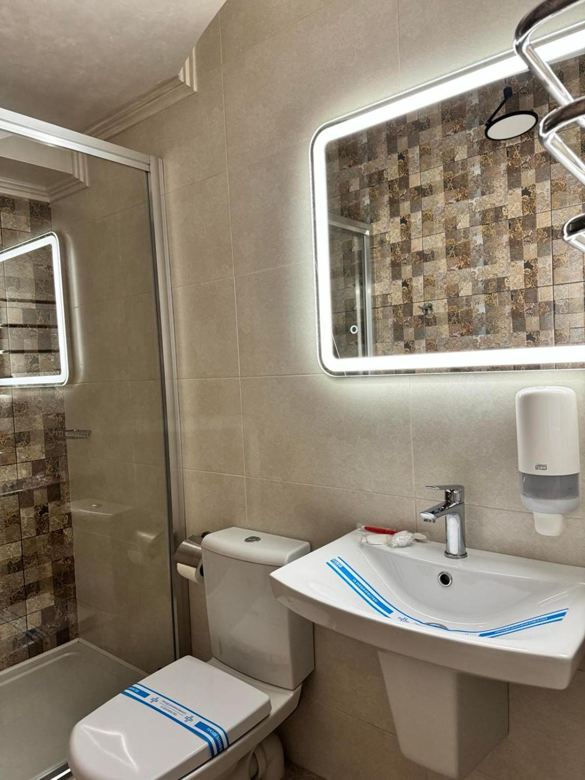 Veles 3* Zolotonosha